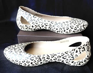 CROCS Kadee Ballet Flats Shoes Womens Size 7 Tan Brown Leopard Print Comfort EUC - Picture 1 of 9