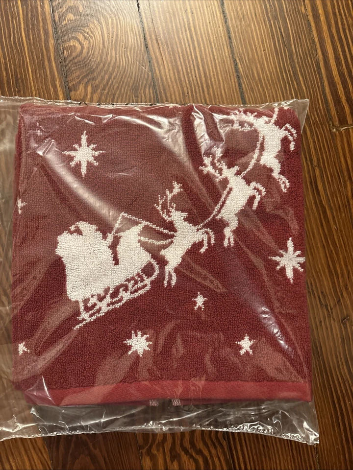 Pottery barn holiday towel hand kitchen bath Rudolph Santa  party gift Kid h - Image 1 of 4