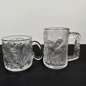 Juego de 2 tazas de vidrio 3D Batman Forever McDonalds 1995 vintage The Riddler & Robin - Imagen 1 de 15