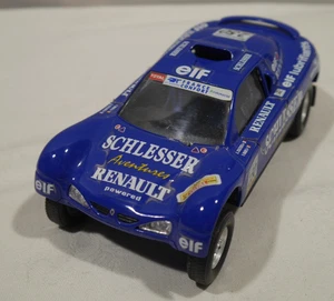 Burago Bburago  1: 26 Renault Megane Schlesser  Dakar 2000  ohne OVP - Picture 1 of 6