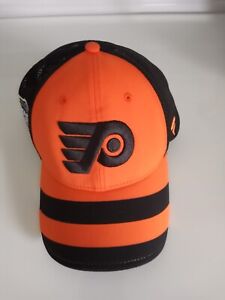 Philadelphia Flyers NHL Stadium Series 2019  Fanatics Trucker hatShips