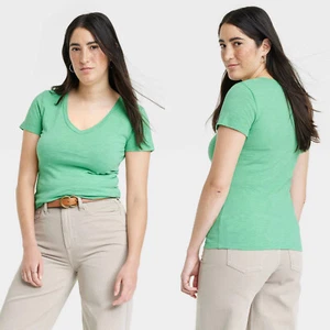Medium - Womens Fitted Short Sleeve V-Neck T-Shirt - Universal Thread - Lt Green - Picture 1 of 7