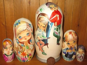 Nesting Russian Dolls Matryoshka Vintage Big Eyed Girls Boys Postcard 5 GALLARDA - Picture 1 of 12