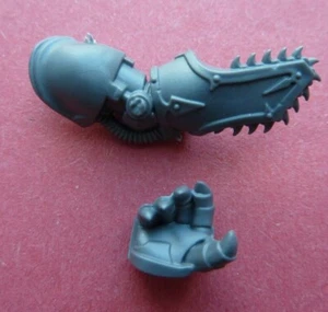 NUEVO Chaos Marines Terminator PUÑO DE CADENA - Brocas - 40K - Imagen 1 de 1