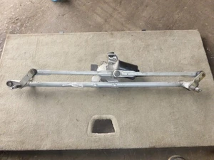 LAND ROVER RANGE ROVER SPORT L320 WINDSCREEN WIPER MOTOR AND LINKAGE - Picture 1 of 3
