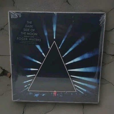 The Dark Side Of The MOON Redux Live - Image 1 of 2