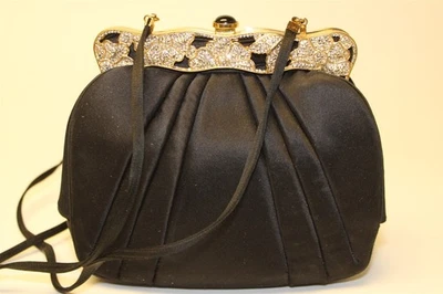 Bolso Bandolera de Noche Judith Leiber New York NUEVO Pequeño Negro Cristal Satinado Foto 1 de 4