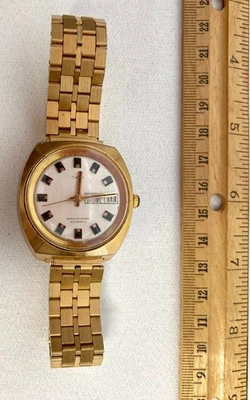 Vintage Timex Viscount 46950-3373 Gold Day/Date Automatic Men Wrist Watch Runs - image 1 of 3