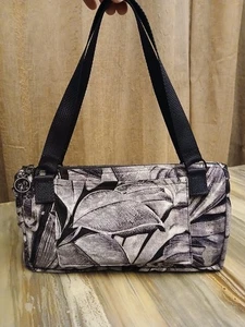 Neu Schmetterling Blätter Motiv Schultertasche Handtasche lila schwarz Beuteltasche Handtasche Mode - Bild 1 von 7