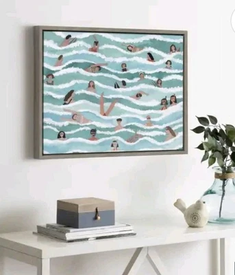 Impresión sobre lienzo Kate & Laurel Ocean Waves de Sara Meadows nadadoras en Ocean Wave Foto 1 de 4