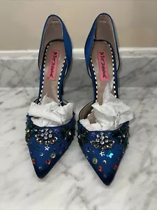 Betsey Johnson Mayson Absätze Gr. 8,5 blau Satin Schmuck Paillettenschuhe Pumps - Bild 1 von 6