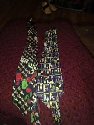 Lote De Colección Años 90 Nicole Miller Corbatas Cuello Lote De 2 Pizza Y Vino Foto 1 de 4