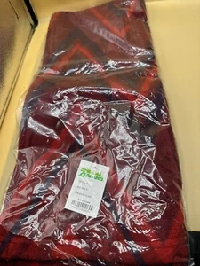 Zealand  Natural Chevron Super Soft Scarf nwt Red Tones & Purple Zig Zag - Picture 1 of 3