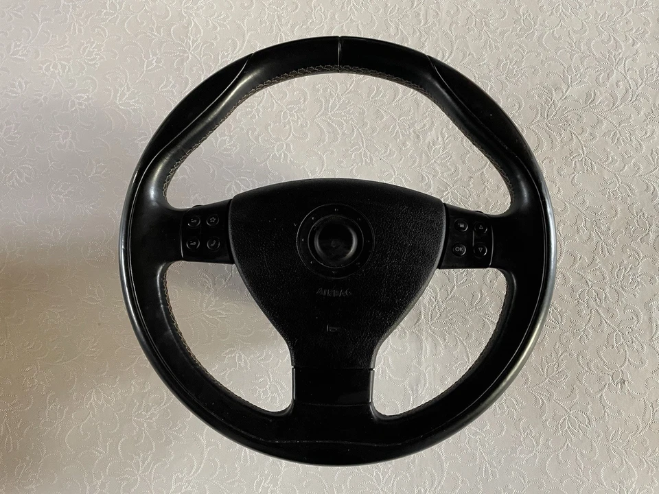 Lenkrad Multifunktionslenkrad VW GOLF V Variant 3DAG310V30332 - Bild 1 von 3