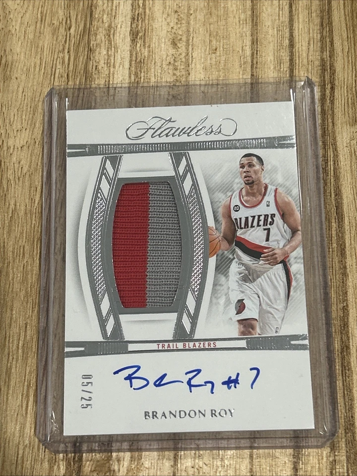 2023-24 Flawless Brandon Roy Vertical Two Color Patch Autographs /25 #VPA-ROY - Image 1 of 4