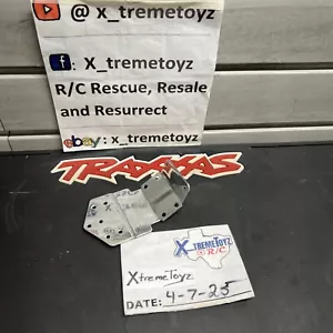 Team Associated RC-10t Rc10T Polished Used Nose Plate Truck RC-10 T - Picture 1 of 4