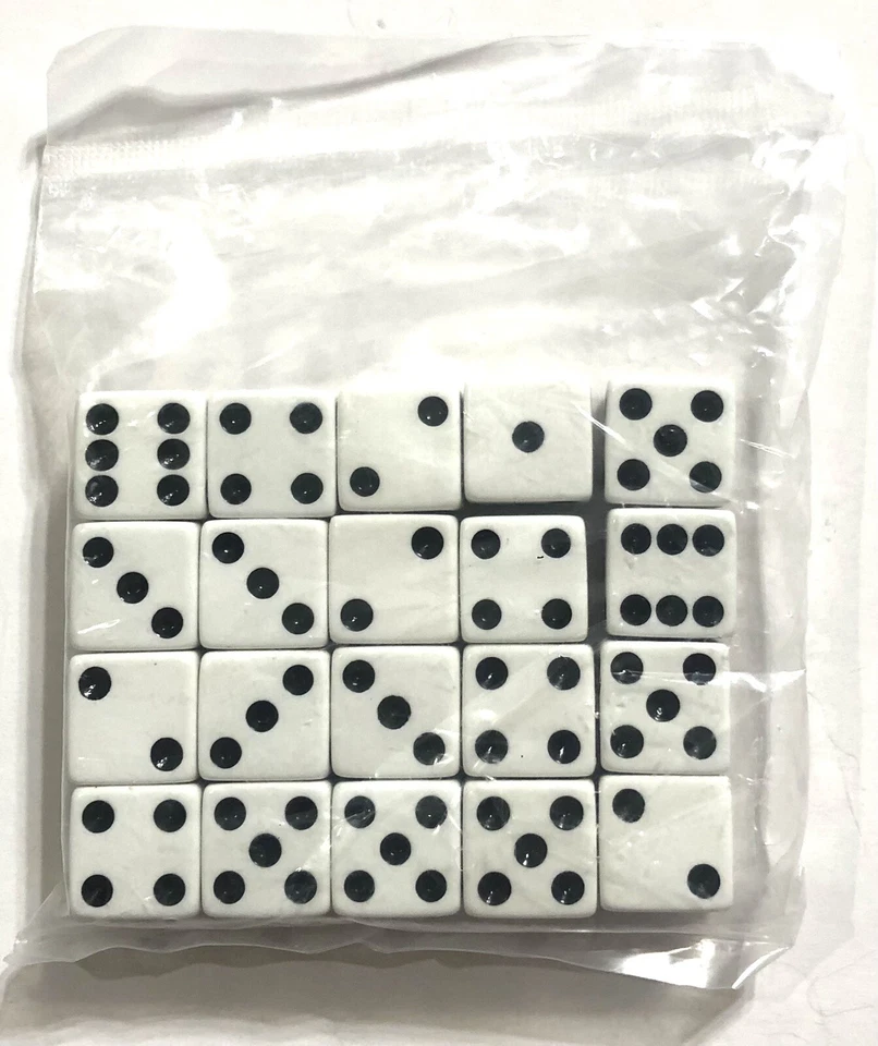 Guinness World Records Game 2013 Replacement Part - Standard Dice Set NEW - Image 1 of 1