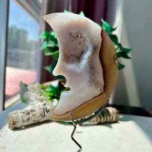 210g Natural Druzy agate quartz crystal Hand carved moonface display 2th - Bild 1 von 8