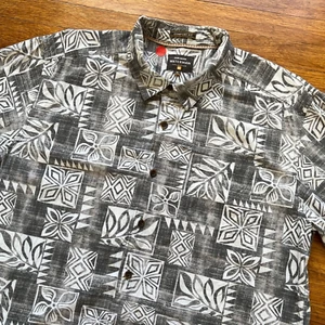 Camisa Quiksilver Waterman Hombres XL Lorne Point Tribal Elastizada Comodidad Informal Playa - Imagen 1 de 16