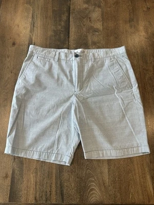 PANTALONES CORTOS CHINOS ELÁSTICOS ORIGINALES PENGUIN PARA HOMBRE 36 AZUL CLARO MICRO RAYAS Foto 1 de 4