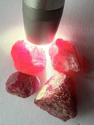 Rubí africano natural 34,8 quilates Foto 1 de 4