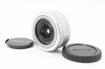 Panasonic Lumix G VARIO 12-32mm f/3.5-5.6 ASPH H-FS12032 Silver [EXC++] E2829 - image 1 of 4