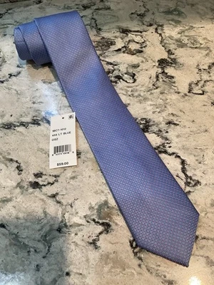 NWT / BLOOMINGDALES 100% SILK MENS TIE /  BLUE $59 - Image 1 of 3