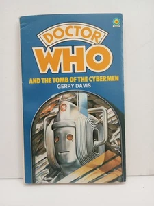Doctor Who and the Tomb of the Cybermen Target Collection BBC Paperback Davis - Foto 1 di 10