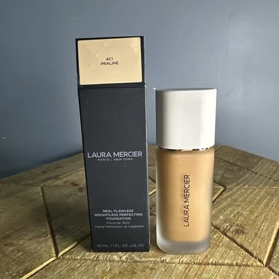 Laura Mercier Real Flawless Weightless Perfecting Foundation 4C1 Praline 1oz - Image 1 of 4