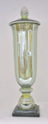 Uttermost Gilli 绿色玻璃药剂师令人惊叹的 21 英寸药剂师带盖全新 WT — 第 1/4 张图片