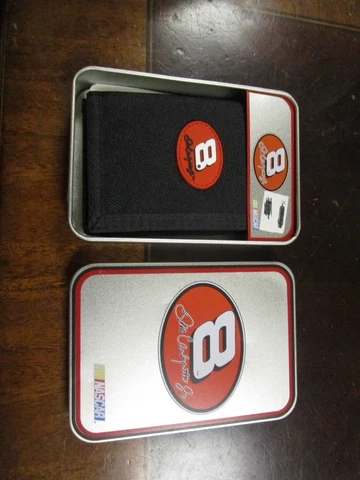 Dale Earnhardt Jr. #8 Nascar wallet new with case open Cover