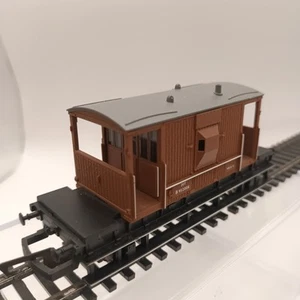 Hornby OO Gauge BR 20T Brake Van No.B952008 - Picture 1 of 4