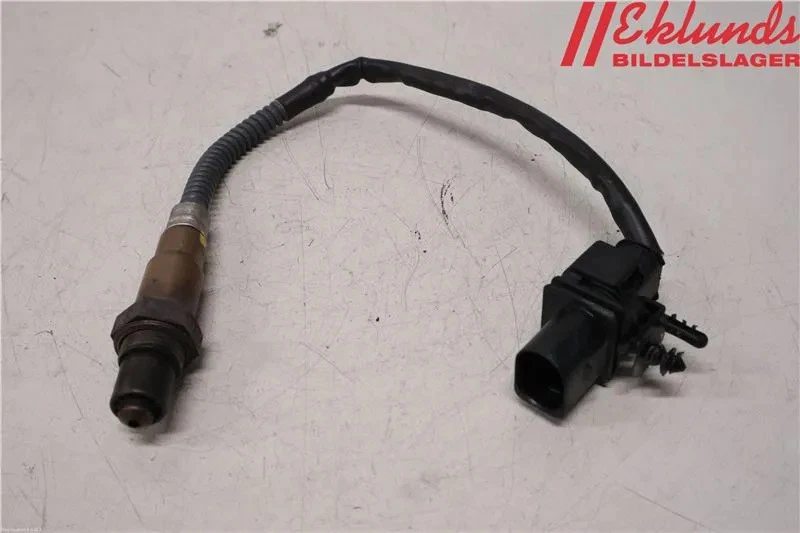 Sonda lambda destra originale Volvo C30 (533) 2011 - Immagine 1 di 4