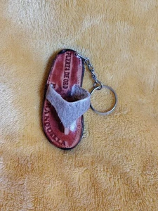Handmade Leather Sandal Keychain PUERTA DE ORO Barranquilla Colombia Souvenir - Picture 1 of 8