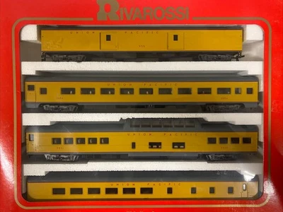 Ho Scale Rivarossi 6964 Union Pacific 1930’s UP Regular Set A Passenger Cars - Image 1 of 3