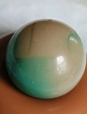 Large .90" Peltier Muddy Rainbo Shooter Marble, Good+ - Image 1 of 4