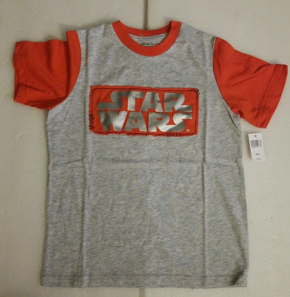 NUEVO CON ETIQUETAS Disney Parks Star Wars Niños Camiseta Talla S ~ Galaxy's Edge Foto 1 de 4