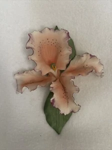 Vintage Capodimante Iris Flower Peach Color Italy Hand Made Porcelain - Picture 1 of 12