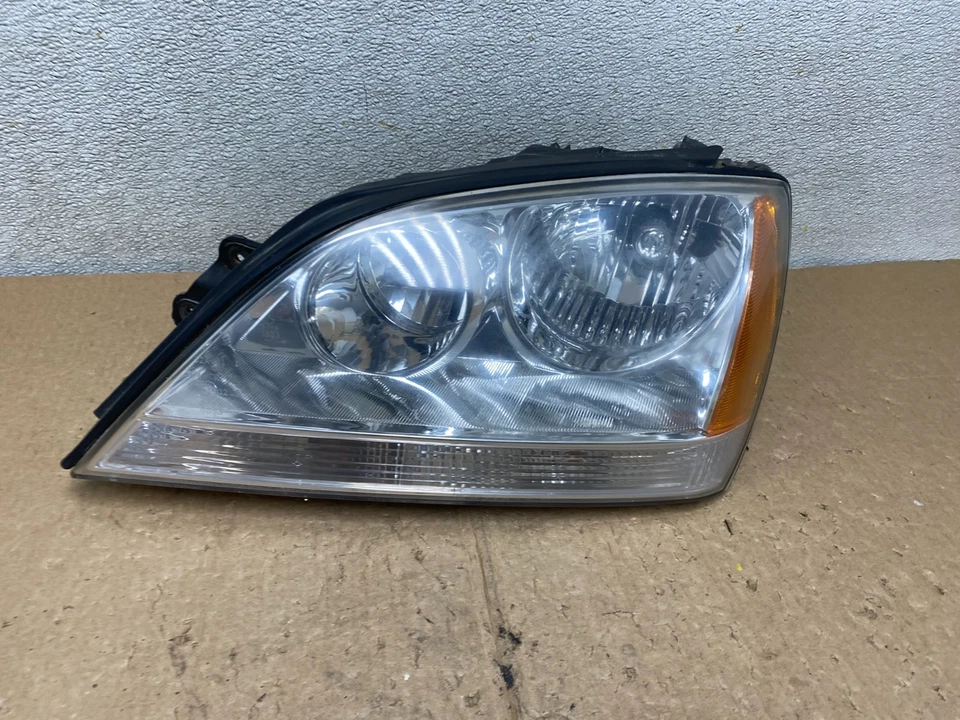 Faro lateral izquierdo Kia Sorento 2004 2005 2006 halógeno OEM V3129 DW Foto 1 de 4