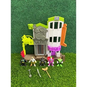 Juego Imaginext DC Crime Alley Joker Bank  - Imagen 1 de 7