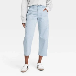 Women's Mid-Rise Barrel Leg Cargo Pants - Universal Thread - Picture 1 of 14