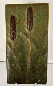 Azulejo de cerámica de trigo verde cerámica artística hecha a mano de colección Ephraim Faience 5" x 2,5" - Imagen 1 de 3