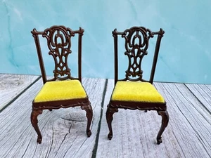 Casa de Muñecas Miniatura ~ Juego de Silla Victoriana Colección Mariposa Goebel 1979 De Colección - Imagen 1 de 9