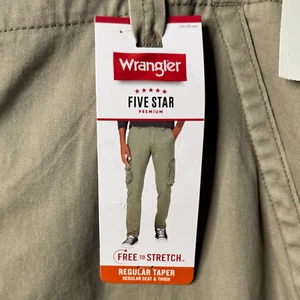 Wrangler Five Star Premium cono regolare misura 42x30 marrone elasticizzato nuovo con etichetta. - Foto 1 di 6