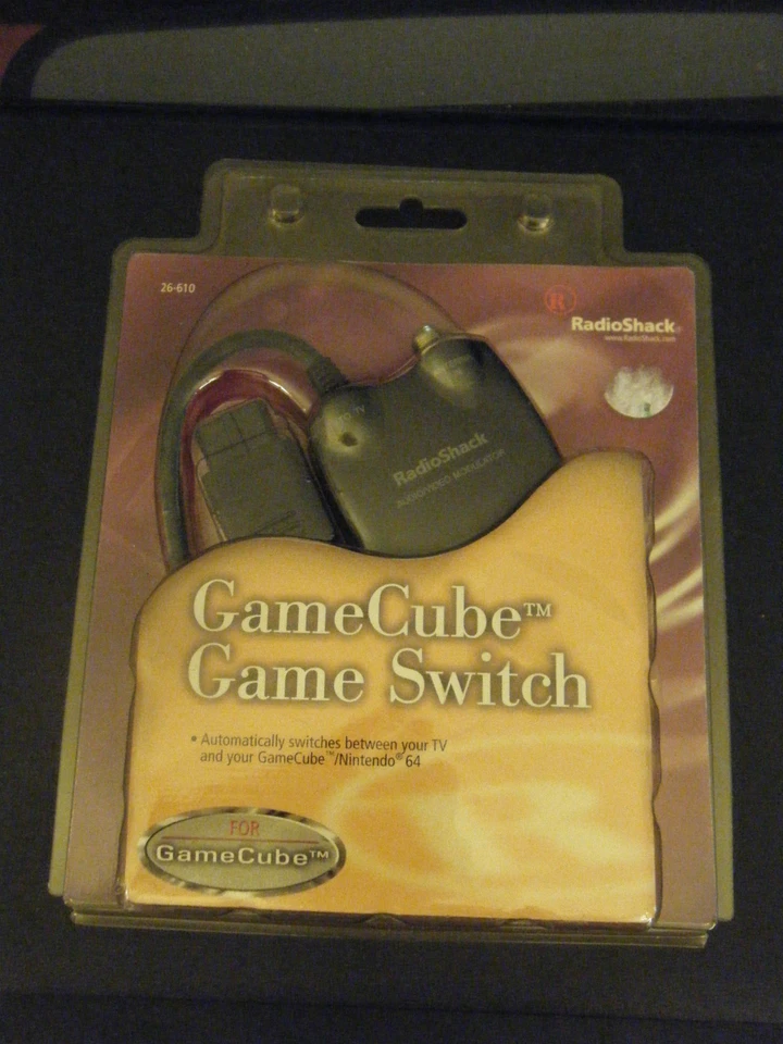 RadioShack GameCube/Nintendo 64 Game Switch #26-610 - Image 1 of 1