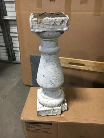 HUGE turned Victorian baluster chippy paint 16.5" high x 4.5/5.5" sq 1 chip edge Cover