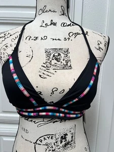 La Blanca Women,s BLK Bikini Swim Top  Size US 8 MSRP $83 - Picture 1 of 11