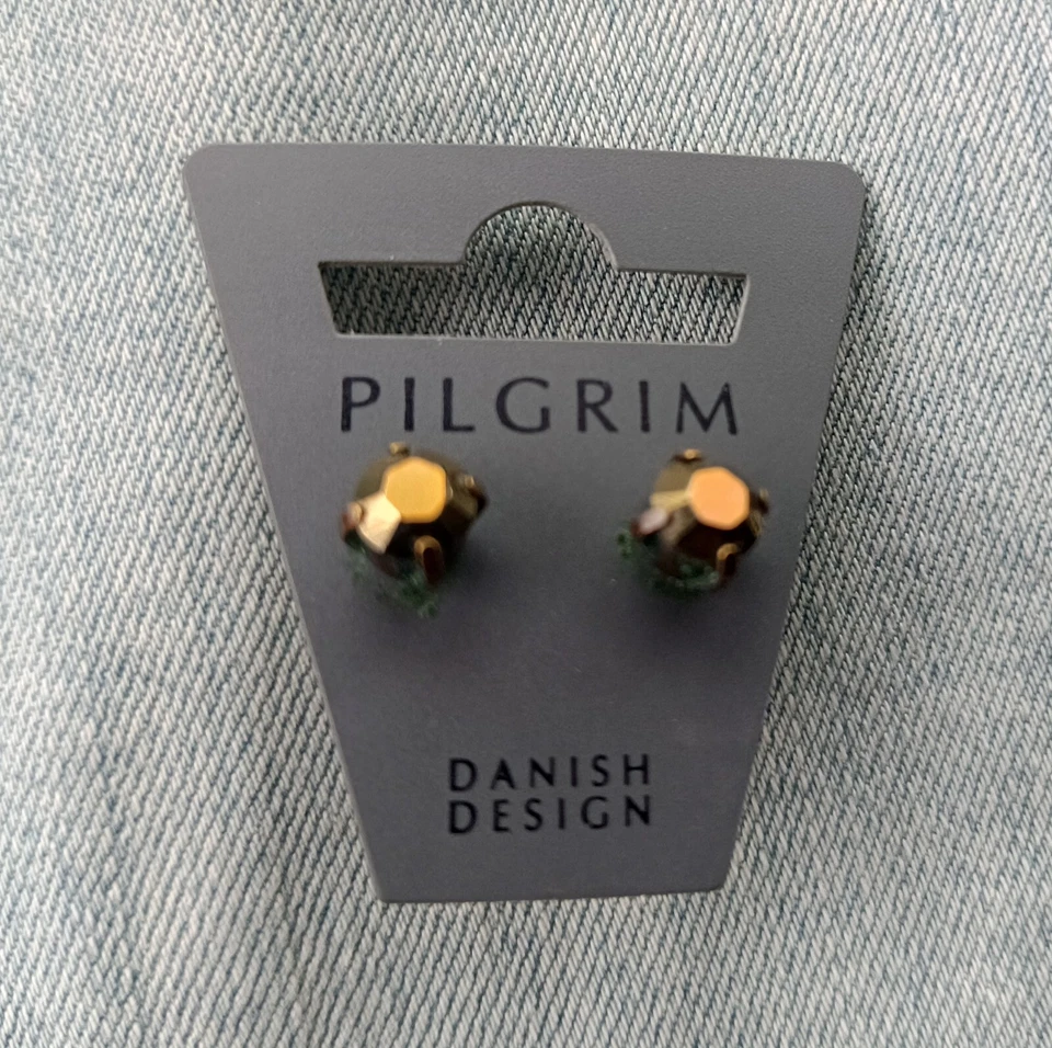 Pilgrim Ohrstecker, roségoldfarbene Fassung mit grün-goldenen Glassteinen - Bild 1 von 1