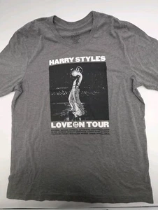 Harry Styles Love On Tour 2023 Grey T-shirt Medium HSLOT Europe Merch Official - Picture 1 of 7