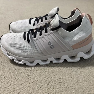 On Running On Cloudswift 3 Women’s Size 9.5 Sneakers Shoes Ivory Rose Running - Picture 1 of 12